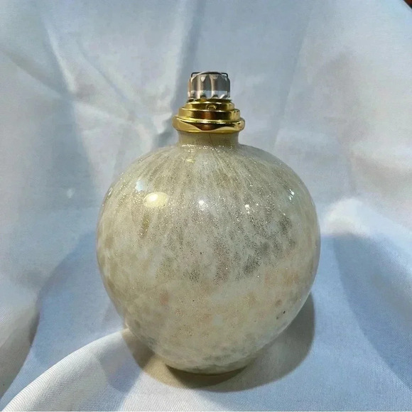 Vintage Cream and Gold Sparkly Glass Diffuser - Picture 3 of 6